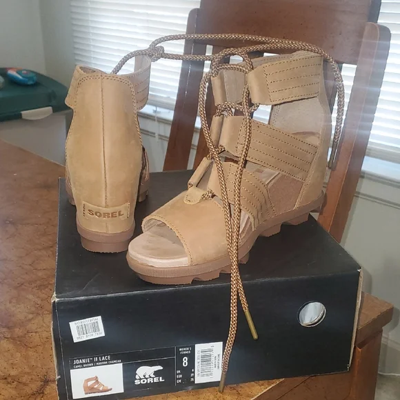 Sorel Women's Joanie II Lace Up Boots - Brown - Picture 1 of 2